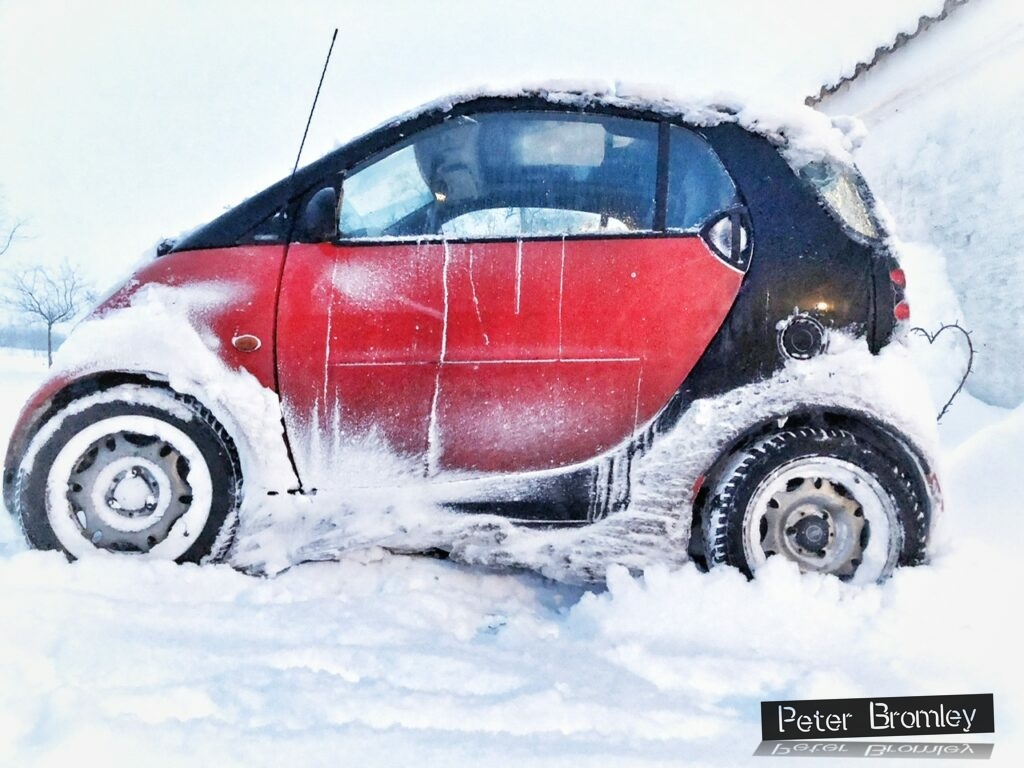 2003 Smart ForTwo cdi in a snowstom